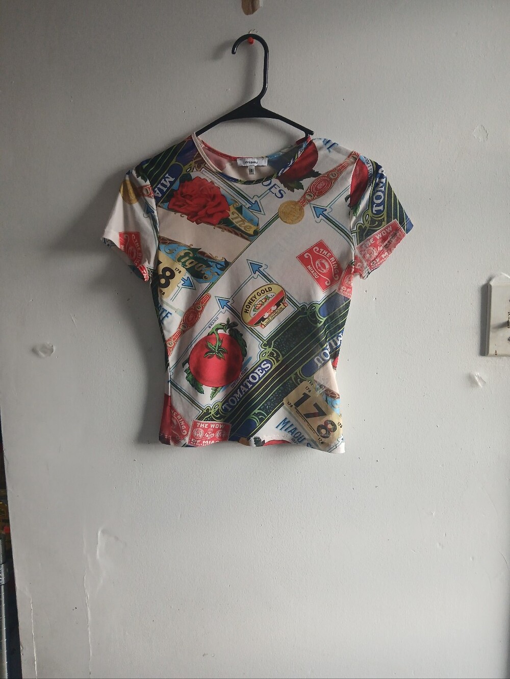 Miaou White Short-Sleeve Graphic Tee with Red & Blue Accents